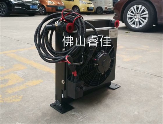 非標(biāo)定做液壓油散熱器 非標(biāo)定做液壓油散熱器