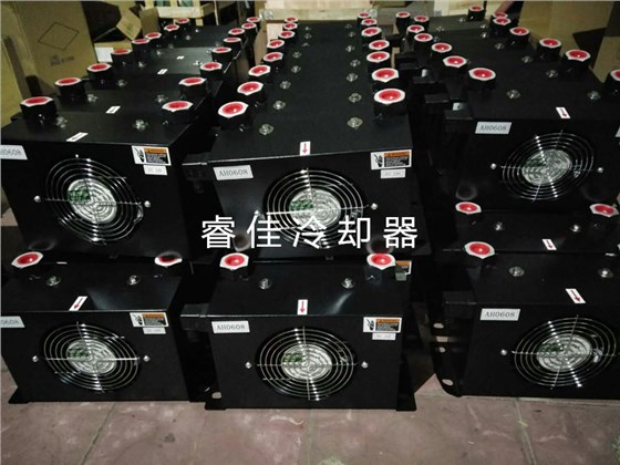 風(fēng)冷式油冷卻器AH0608黑金剛版.jpg