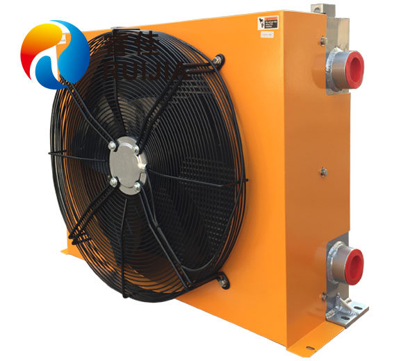 【冷卻器廠家】<font color='red'>風冷式油冷卻器</font>RJ-6511，性價比極高的冷卻器！