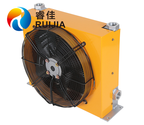 【湖南】訂做液壓風(fēng)冷卻器，找睿佳冷卻器得了！