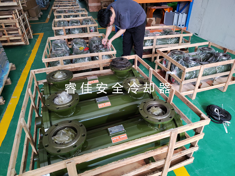 <font color='red'>空壓機水冷卻器</font>安裝及使用