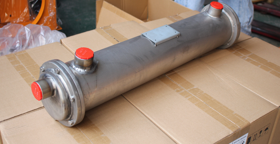 水冷卻器打包發(fā)貨 水冷卻器打包發(fā)貨