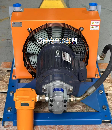 一體式獨(dú)立循環(huán)冷卻器產(chǎn)品展示 一體式獨(dú)立循環(huán)冷卻器產(chǎn)品展示