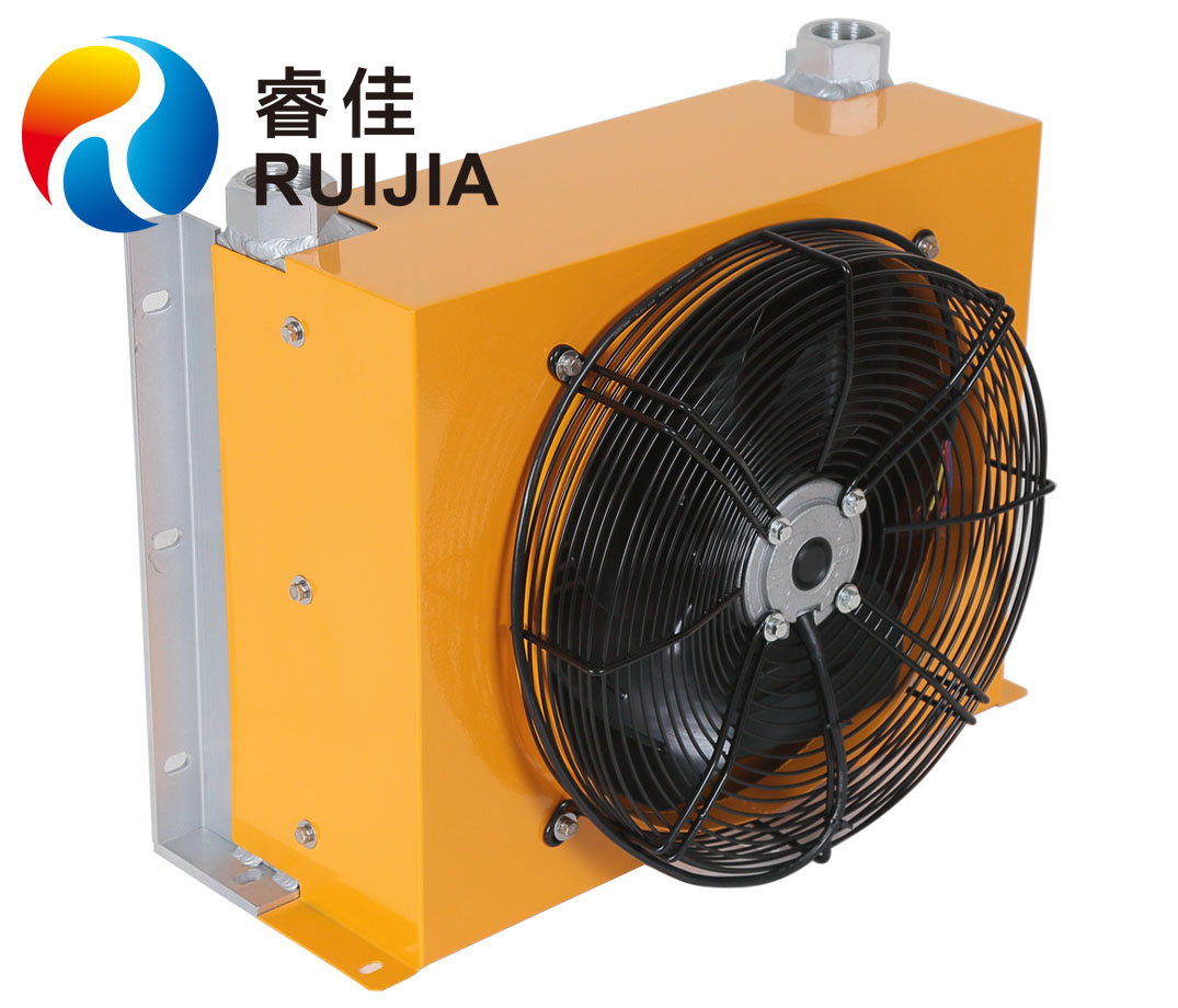 【江蘇】睿佳<font color='red'>風冷卻器</font> 高品質征服了客戶