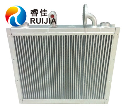 壓縮機<font color='red'>油冷卻器</font>的訂購 要選靠譜的廠家