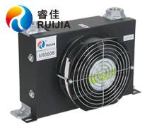 睿佳機(jī)械<font color='red'>風(fēng)冷卻器</font>有什么注意事項(xiàng)？