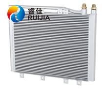 裝載機<font color='red'>散熱器</font>